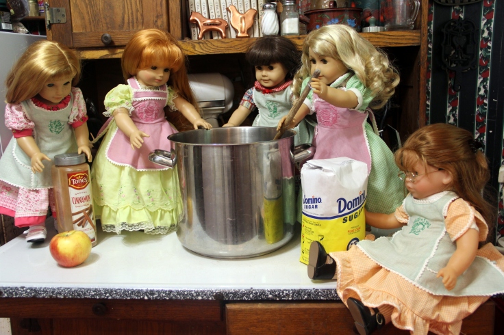 The dolls make applesauce- 18" in american girl doll adventures with stitching with Elli
